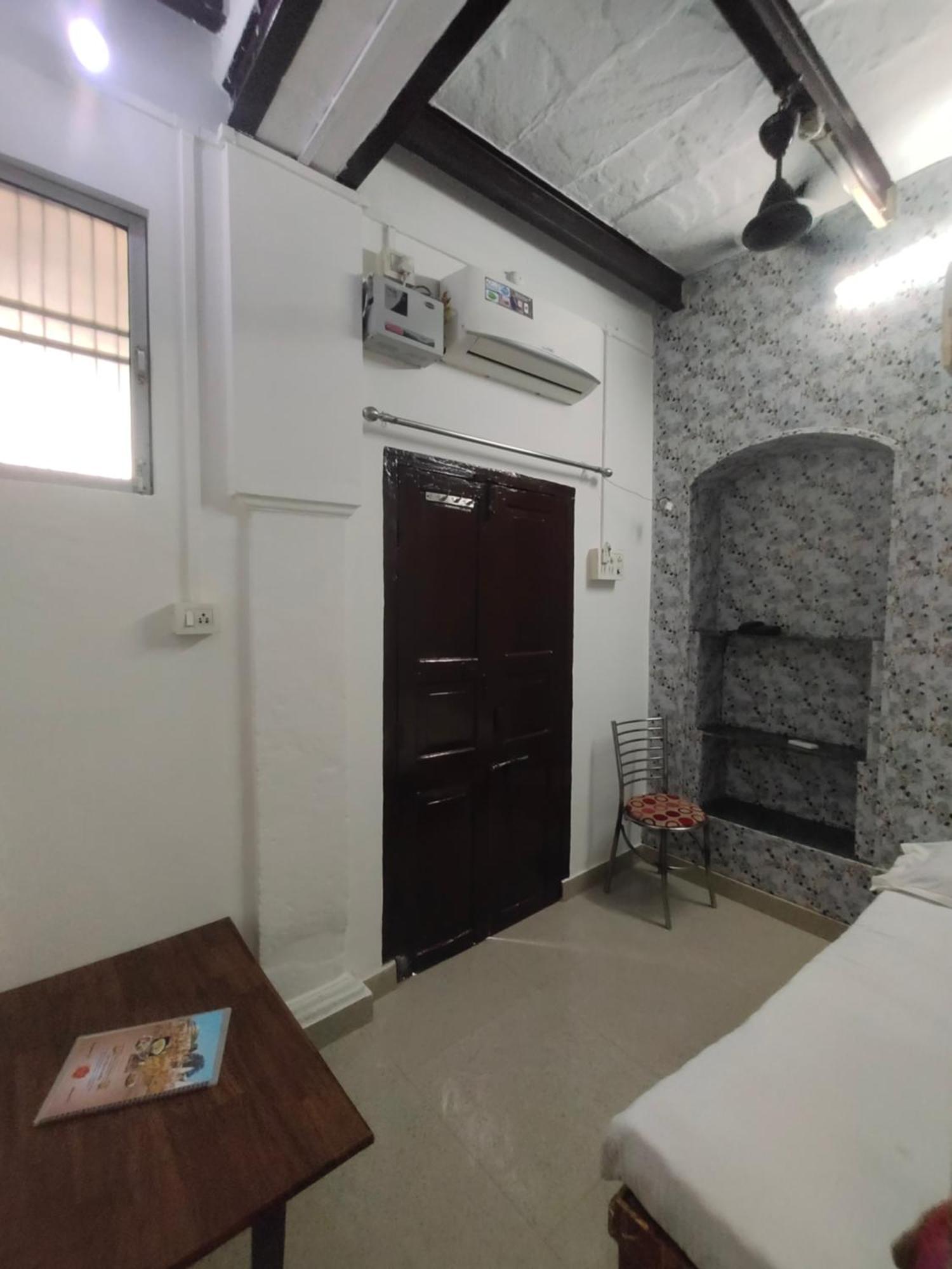Sunrise Lodge Varanasi Cameră foto